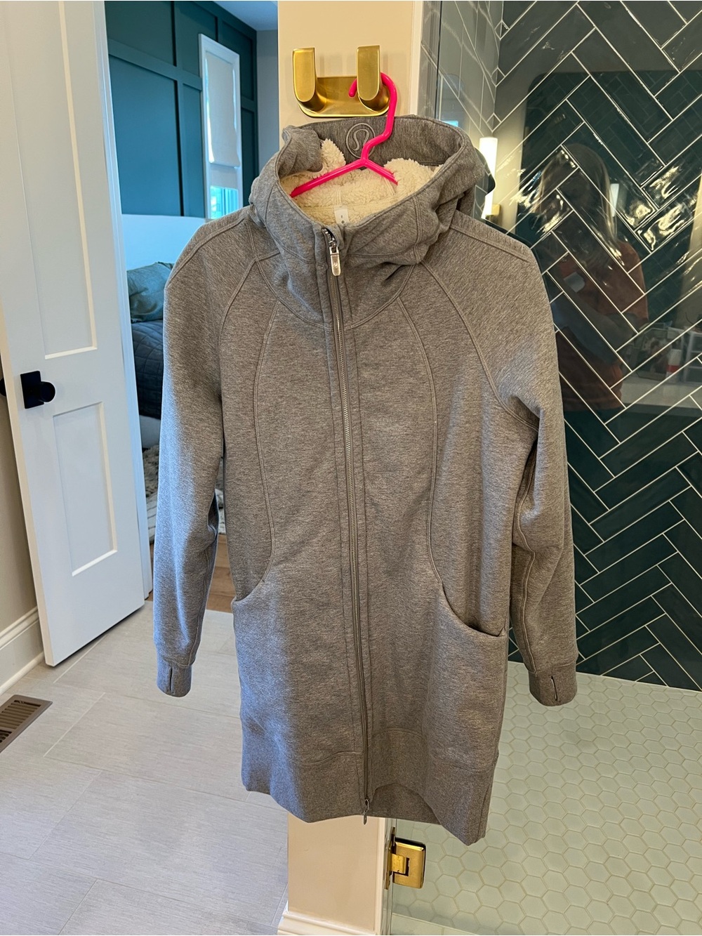 lululemon athletica Gray Full-Zip Hooded Sweatshirt